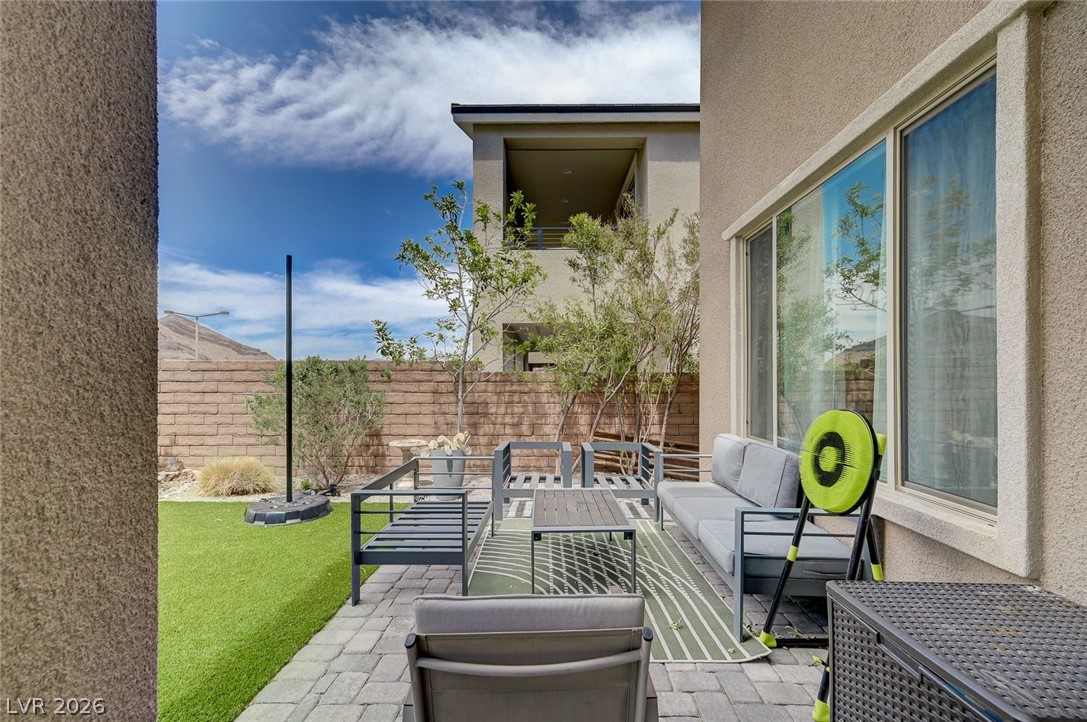 2557 Iron Crest Lane Las Vegas NV 89138