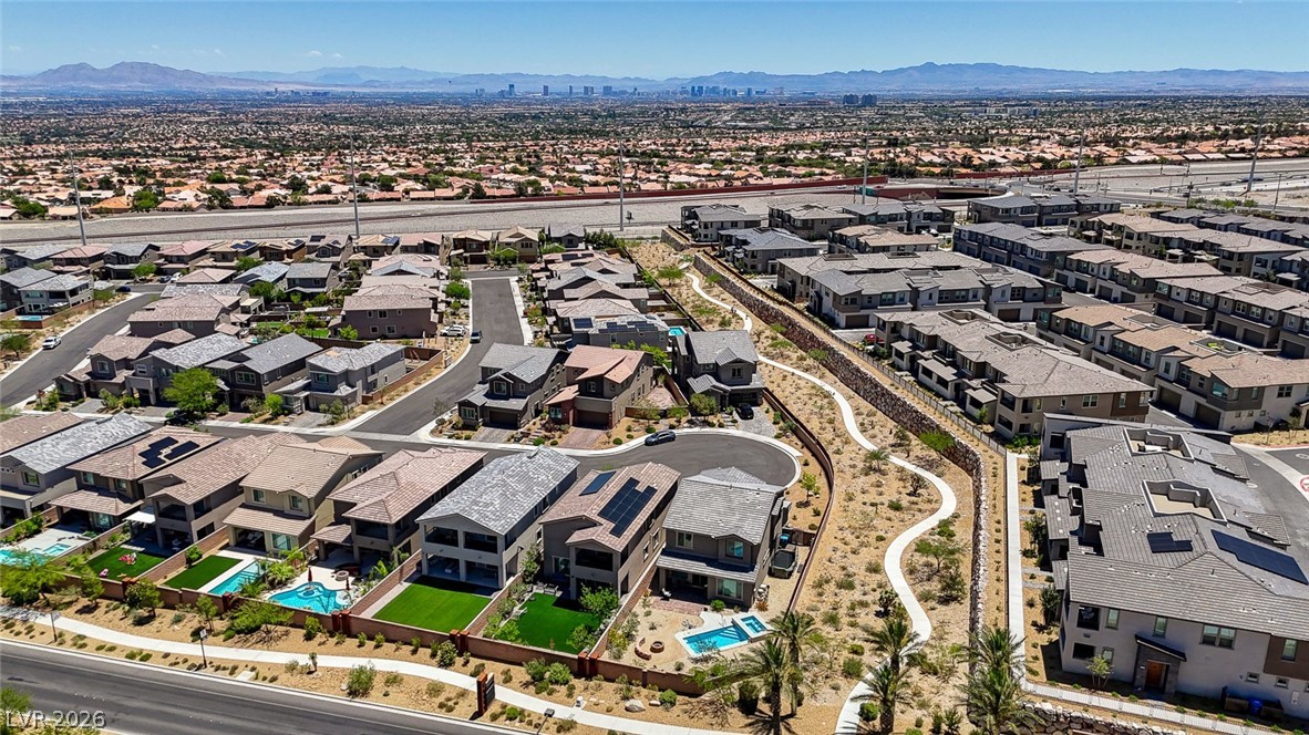2557 Iron Crest Lane Las Vegas NV 89138