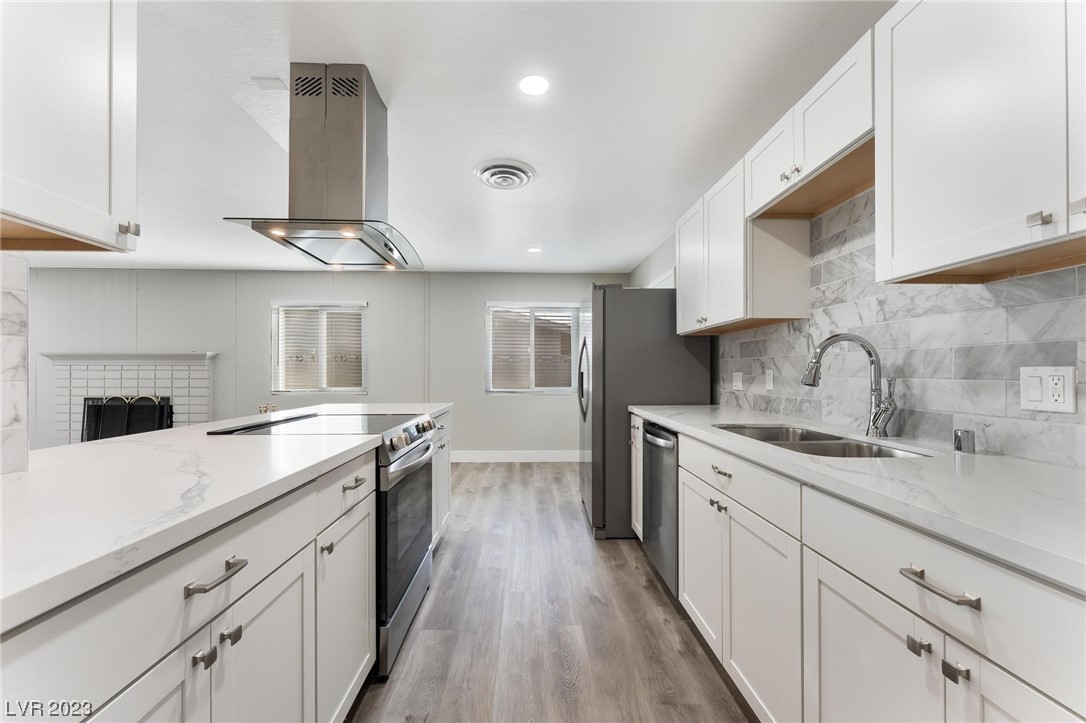 5916 Apple Valley Lane Las Vegas NV 89108