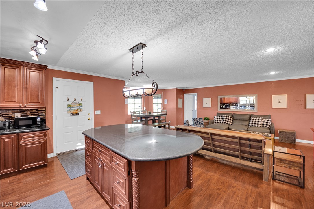2631 South Buffalo Drive Las Vegas NV 89117