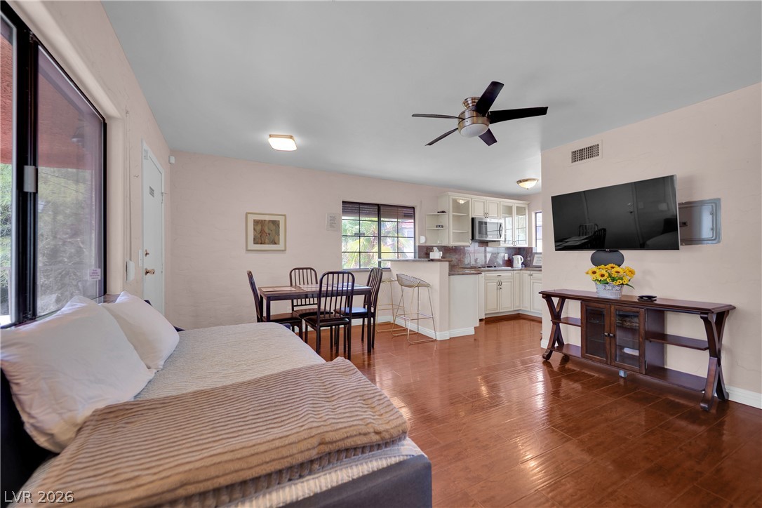 2631 South Buffalo Drive Las Vegas NV 89117