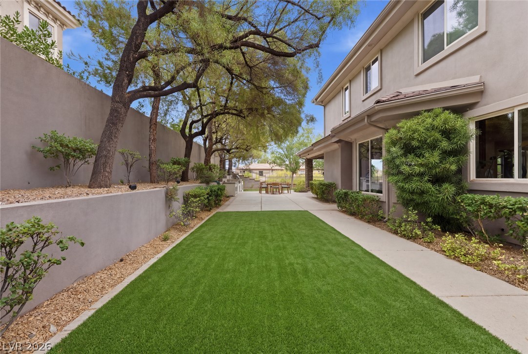 9908 Moon Valley Place Las Vegas NV 89134