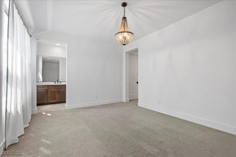 10215 Meridian Hill Avenue Las Vegas NV 89135