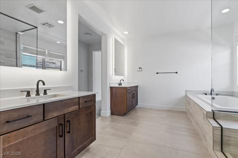 10215 Meridian Hill Avenue Las Vegas NV 89135