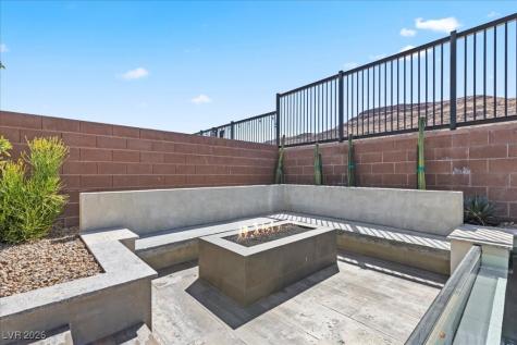 10215 Meridian Hill Avenue Las Vegas NV 89135