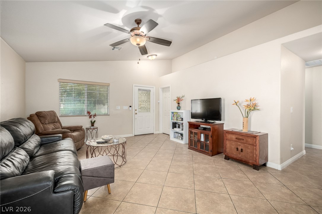 2821 Woodland Park Avenue North Las Vegas NV 89086