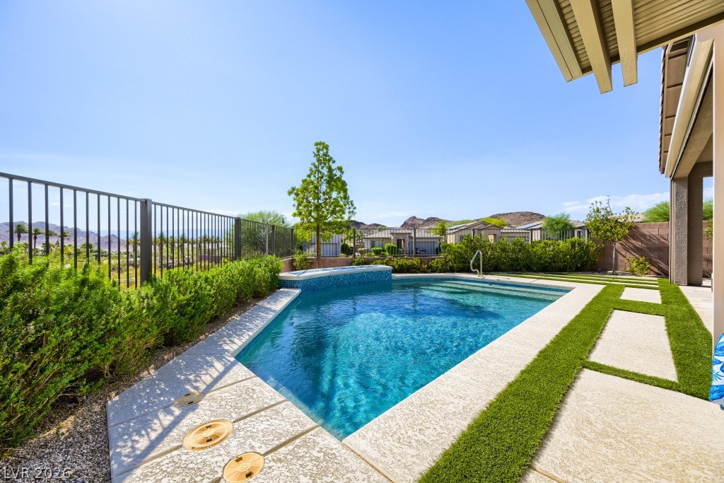 91 Alta Cascata Place Henderson NV 89011