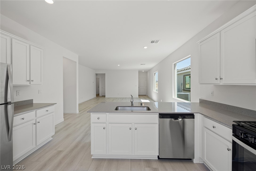 6745 Magnolia River Avenue Las Vegas NV 89156