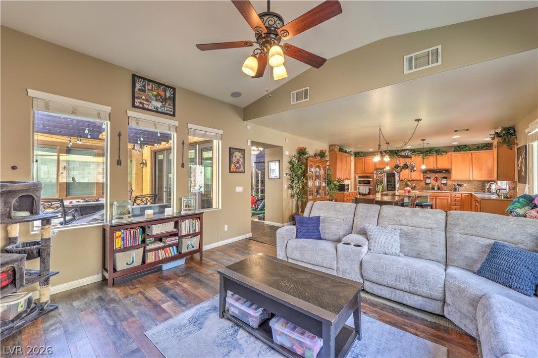 3836 Kettle Falls Avenue North Las Vegas NV 89085