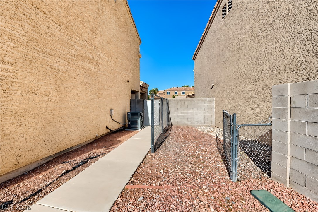 9621 Intercoastal Drive Las Vegas NV 89117