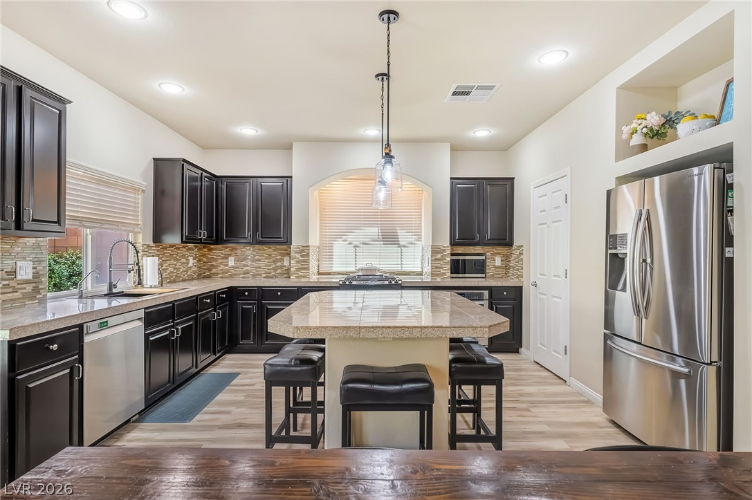 5377 Tartan Hill Avenue Las Vegas NV 89141