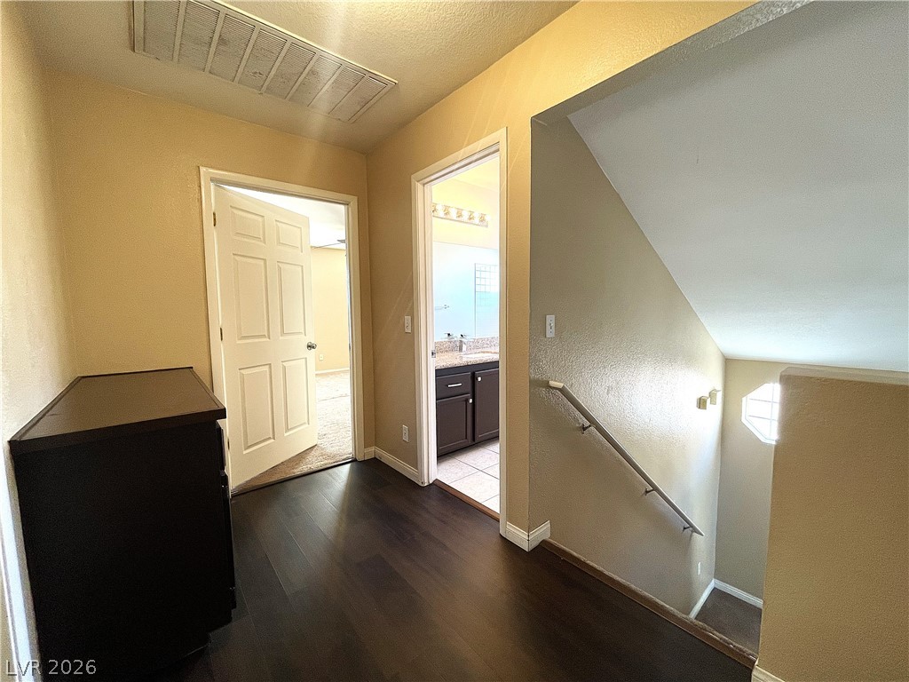 1420 Desert Hills Drive Las Vegas NV 89117