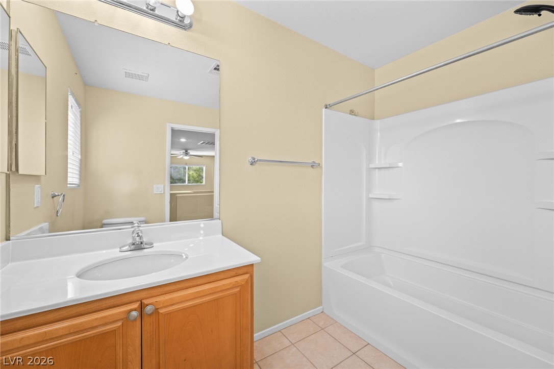 38 Summer Walk Avenue Las Vegas NV 89183
