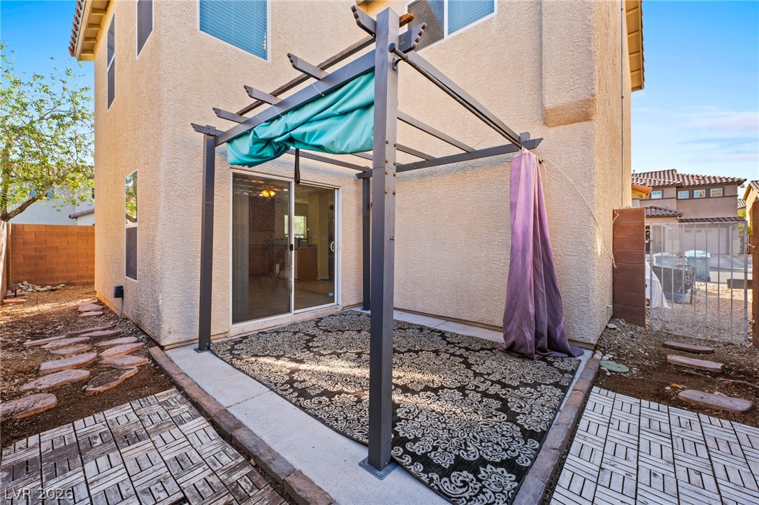38 Summer Walk Avenue Las Vegas NV 89183