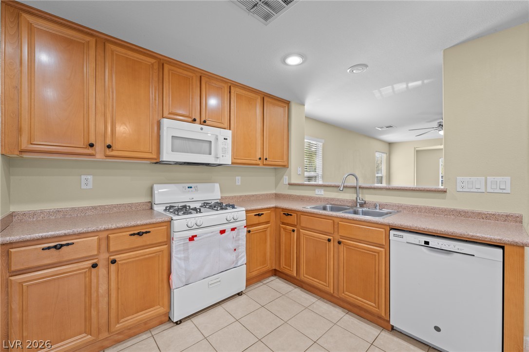 38 Summer Walk Avenue Las Vegas NV 89183