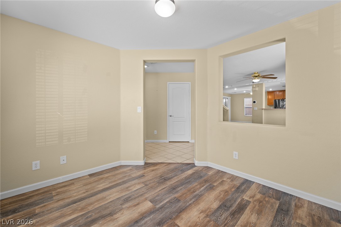 38 Summer Walk Avenue Las Vegas NV 89183