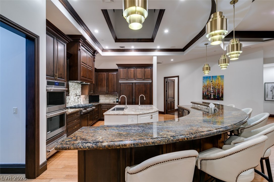 11 Quintessa Circle Las Vegas NV 89141