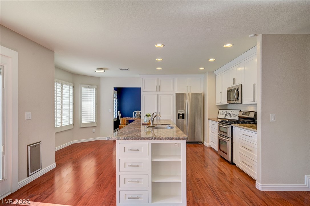 3100 Stern Drive Las Vegas NV 89117