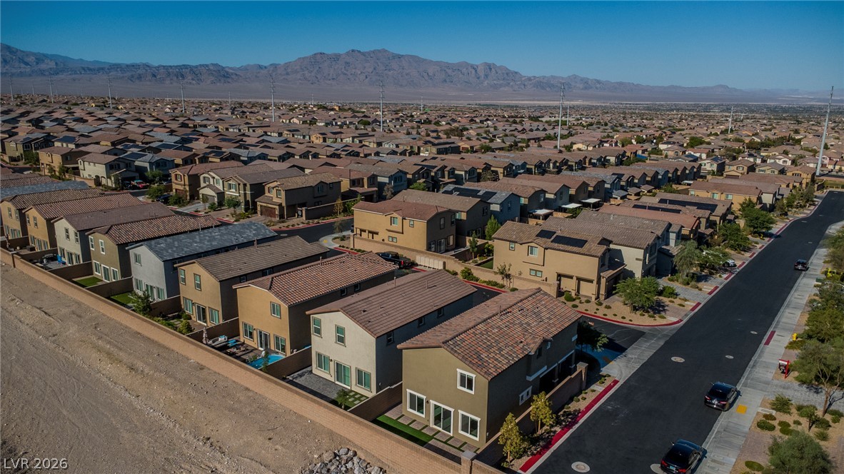 7019 Alabaster Peak Street Las Vegas NV 89166