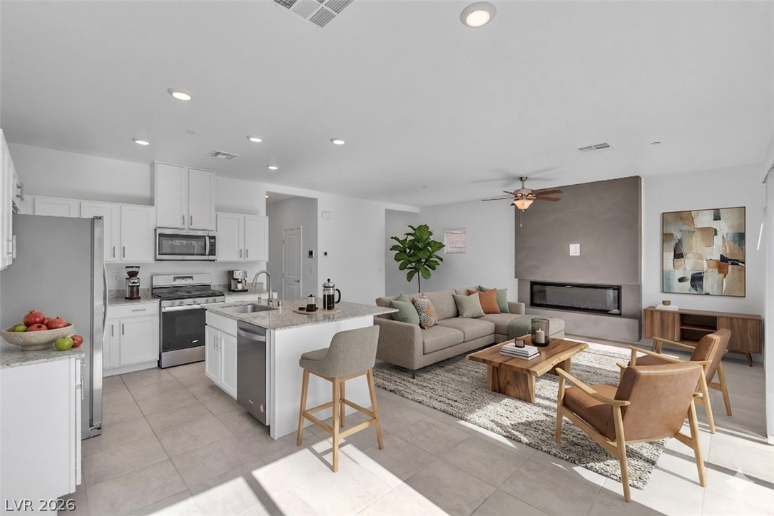 7019 Alabaster Peak Street Las Vegas NV 89166