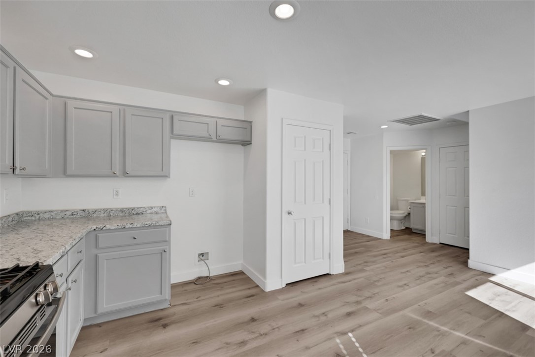 1955 Sunset Village Circle Henderson NV 89014