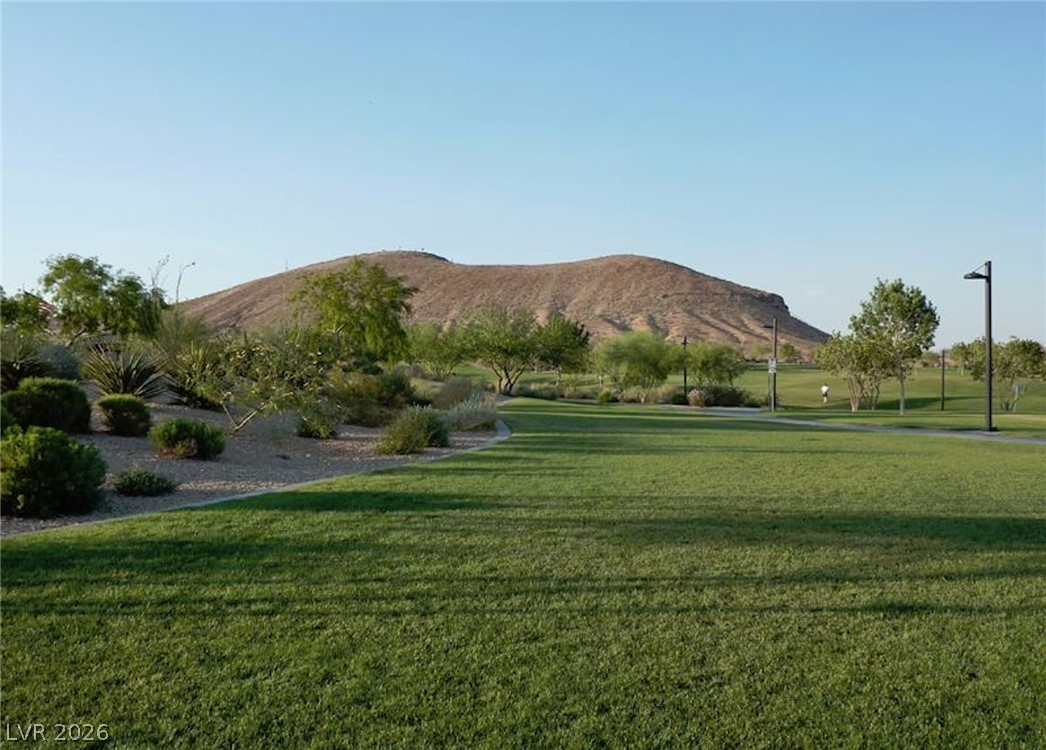 10571 Aloe Springs Street Las Vegas NV 89179
