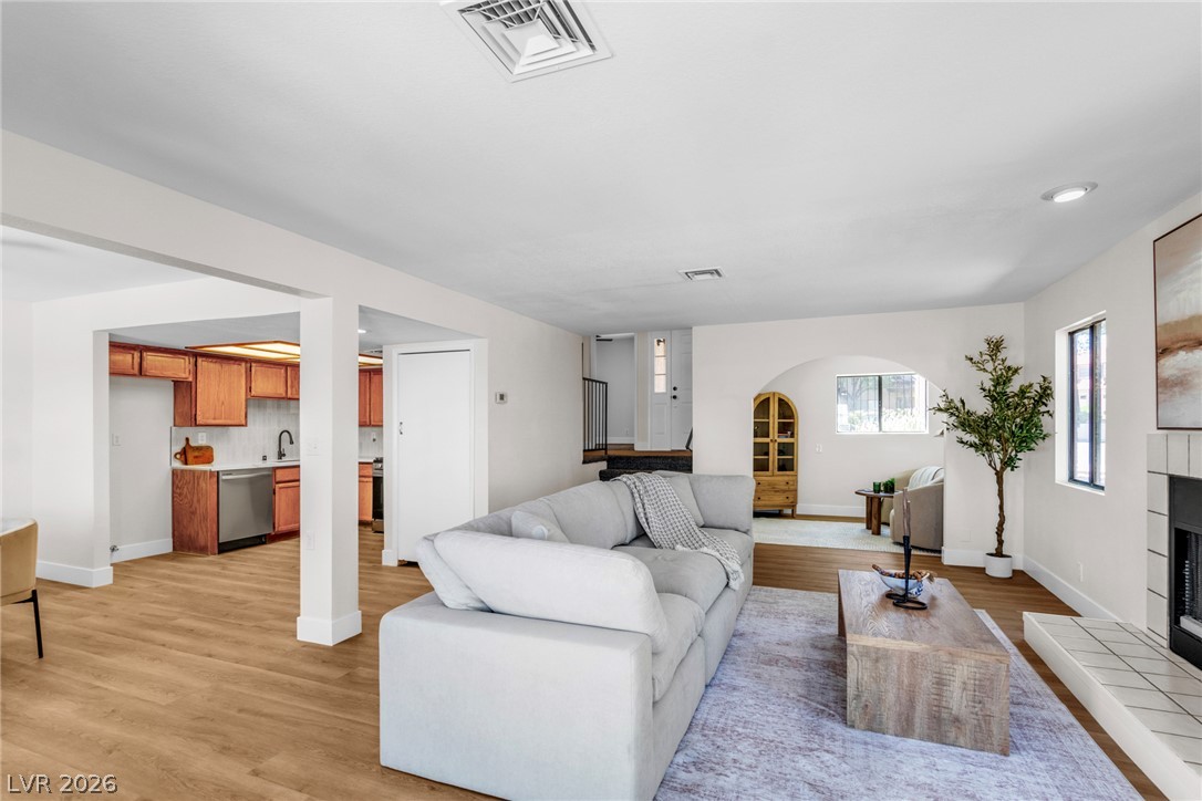 3924 Delos Drive Las Vegas NV 89103