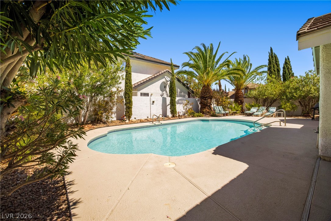 9728 Stellar View Avenue Las Vegas NV 89117