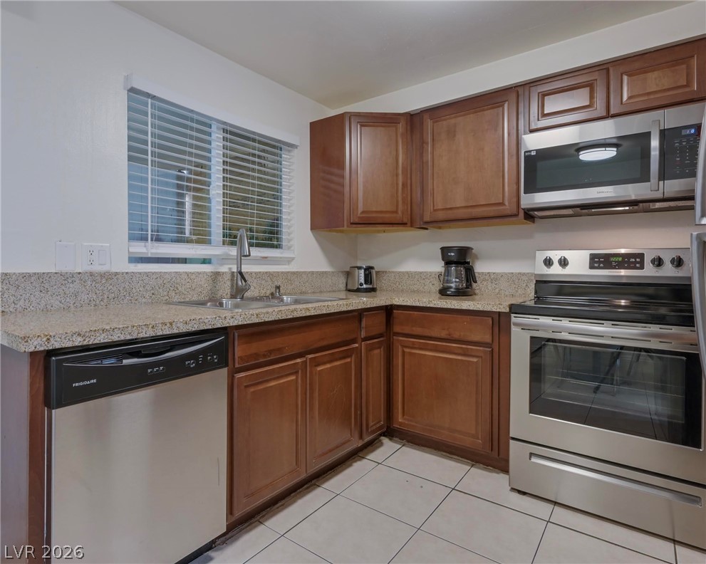 4770 Topaz Street 15 Las Vegas NV 89121
