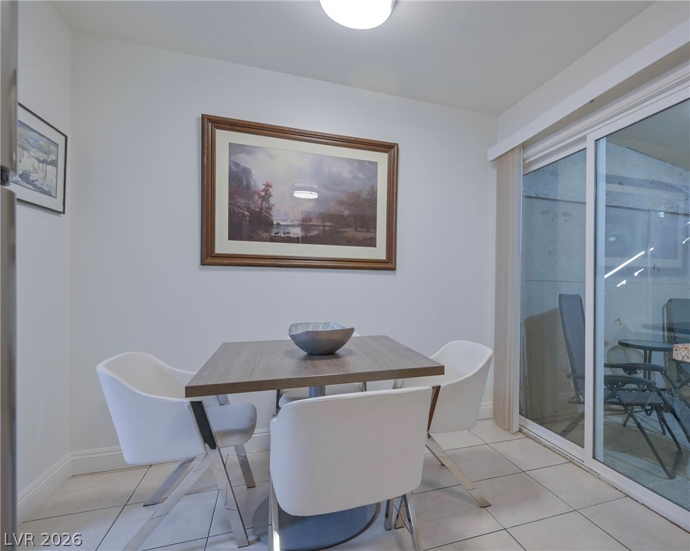4770 Topaz Street 15 Las Vegas NV 89121