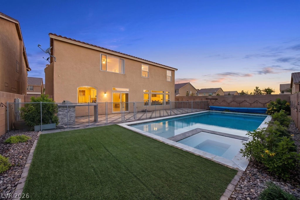 9610 Twin Rivers Court Las Vegas NV 89139