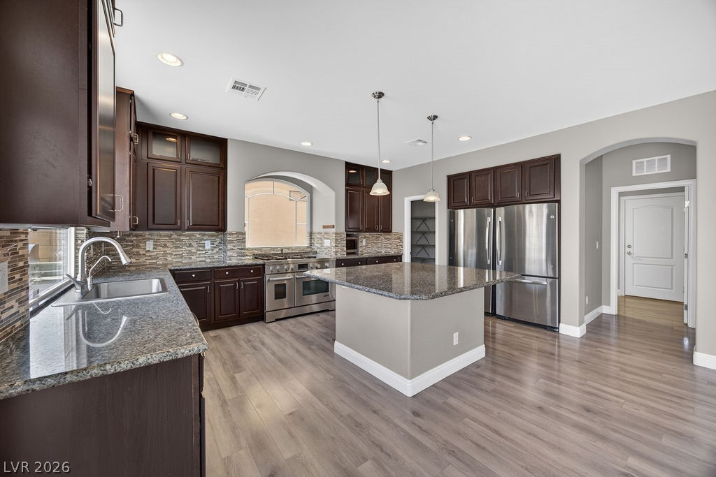 9610 Twin Rivers Court Las Vegas NV 89139