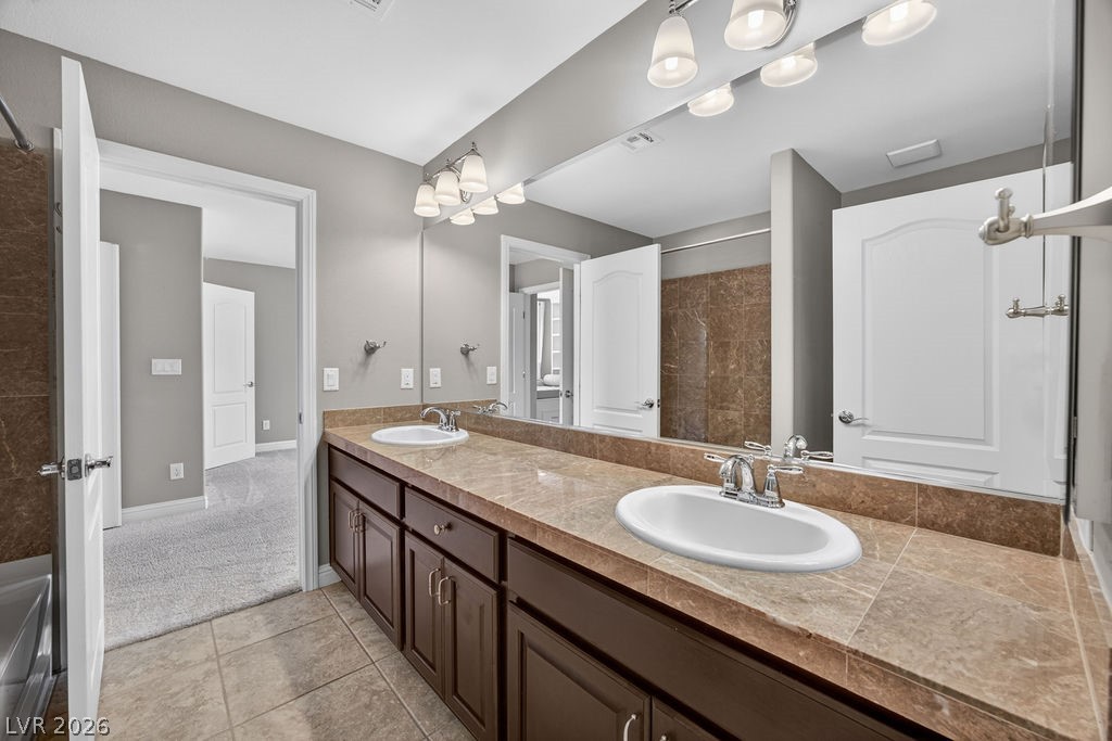 9610 Twin Rivers Court Las Vegas NV 89139