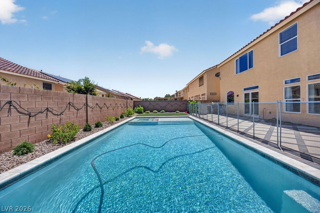 9610 Twin Rivers Court Las Vegas NV 89139