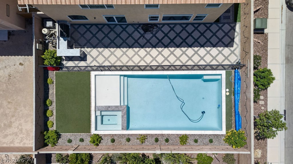 9610 Twin Rivers Court Las Vegas NV 89139