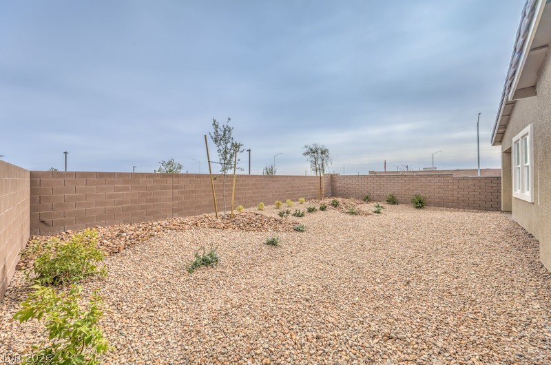 1812 Shondra Court North Las Vegas NV 89084