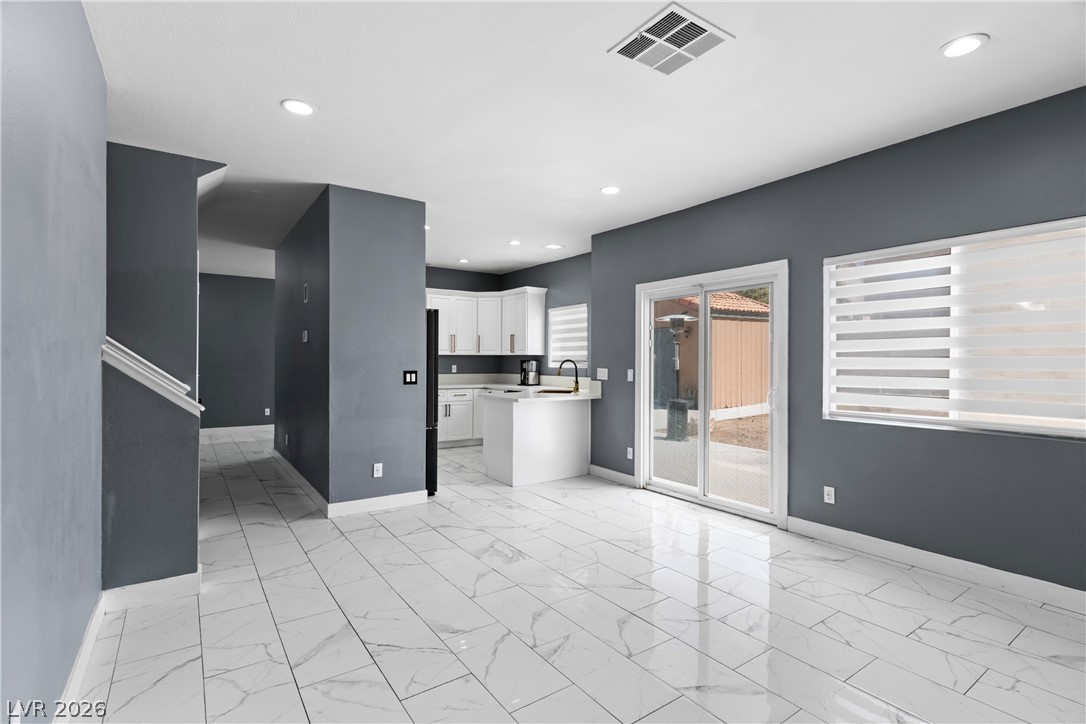 6385 Canyon Dawn Avenue Las Vegas NV 89108