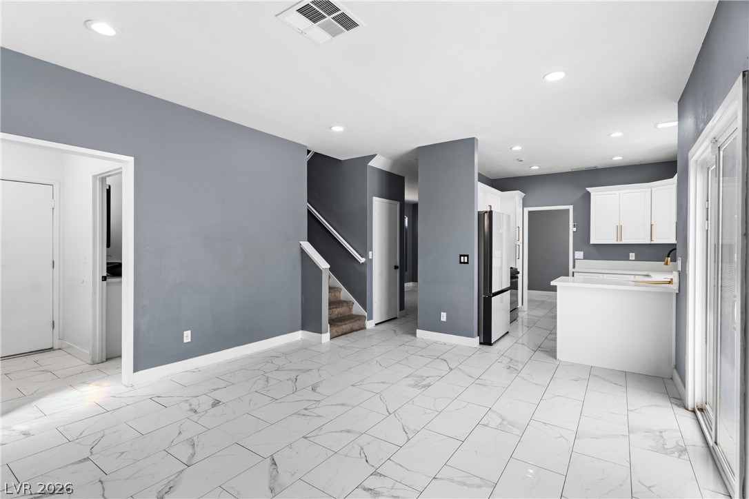 6385 Canyon Dawn Avenue Las Vegas NV 89108
