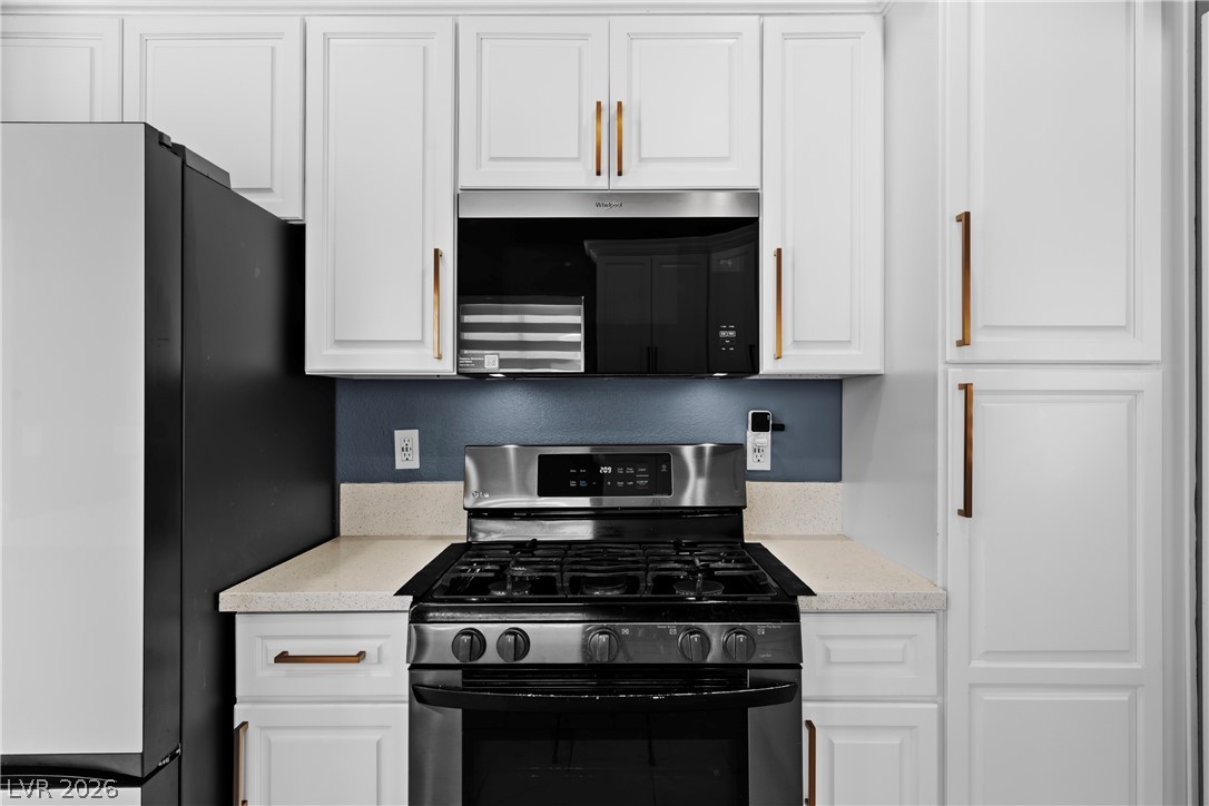 6385 Canyon Dawn Avenue Las Vegas NV 89108