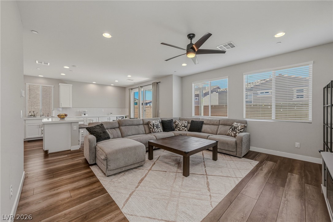 8946 Gilpin Street Las Vegas NV 89166
