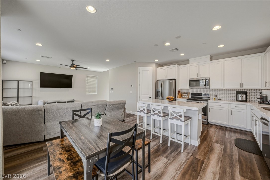 8946 Gilpin Street Las Vegas NV 89166