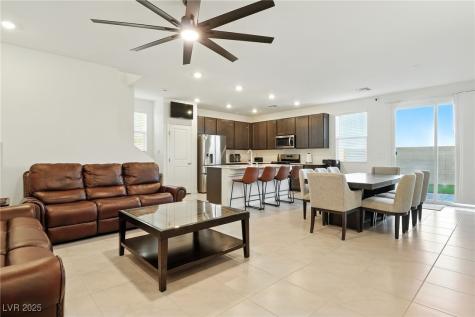 10106 Queens Pearl Street Las Vegas NV 89141