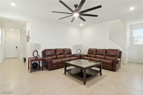 10106 Queens Pearl Street Las Vegas NV 89141