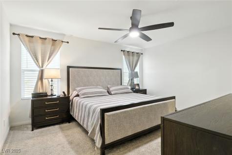 10106 Queens Pearl Street Las Vegas NV 89141