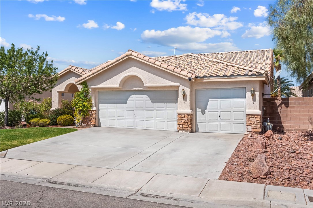 8739 Running Waters Court Las Vegas NV 89123