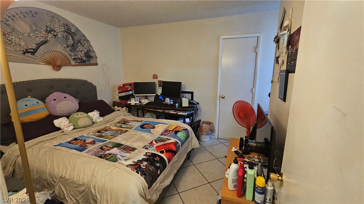 4418 Pinegrove Street Las Vegas NV 89147