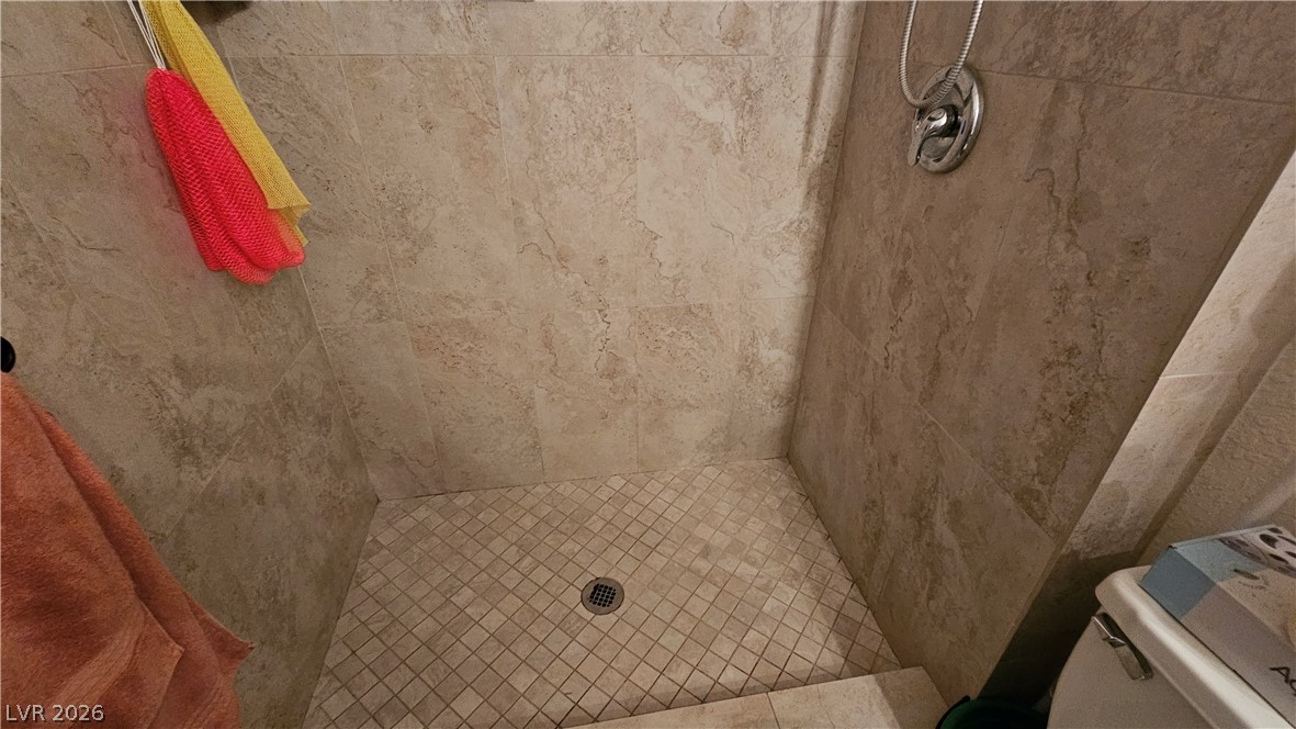 4418 Pinegrove Street Las Vegas NV 89147