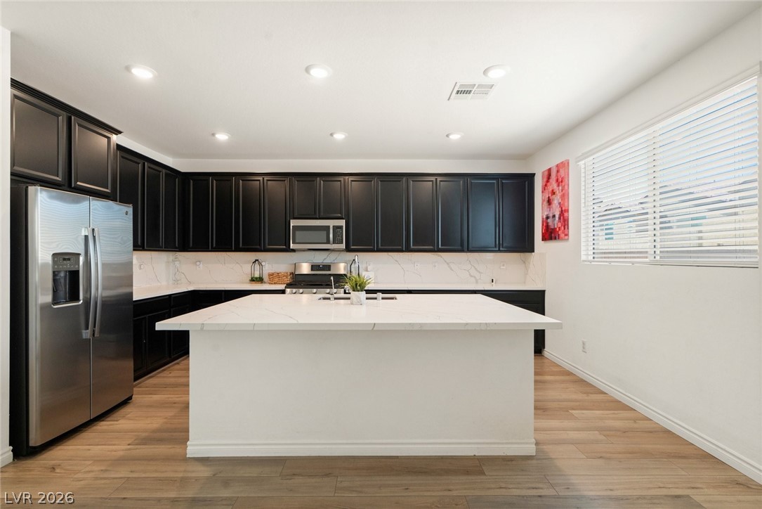 6844 Bayou Hollow Avenue Las Vegas NV 89156