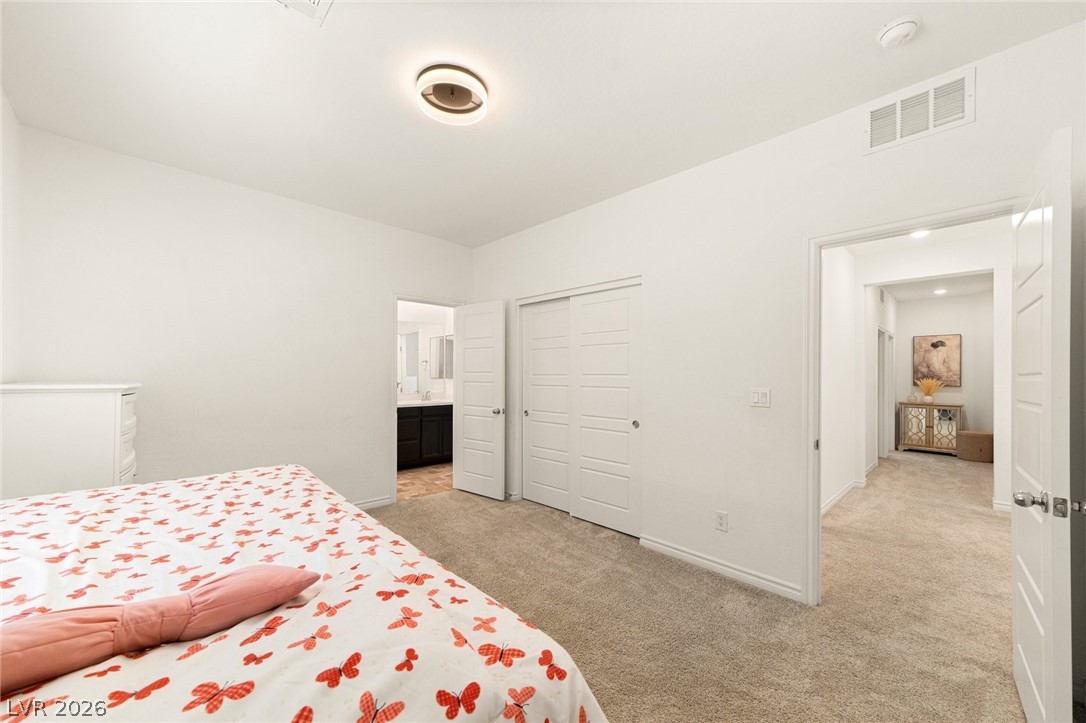6844 Bayou Hollow Avenue Las Vegas NV 89156