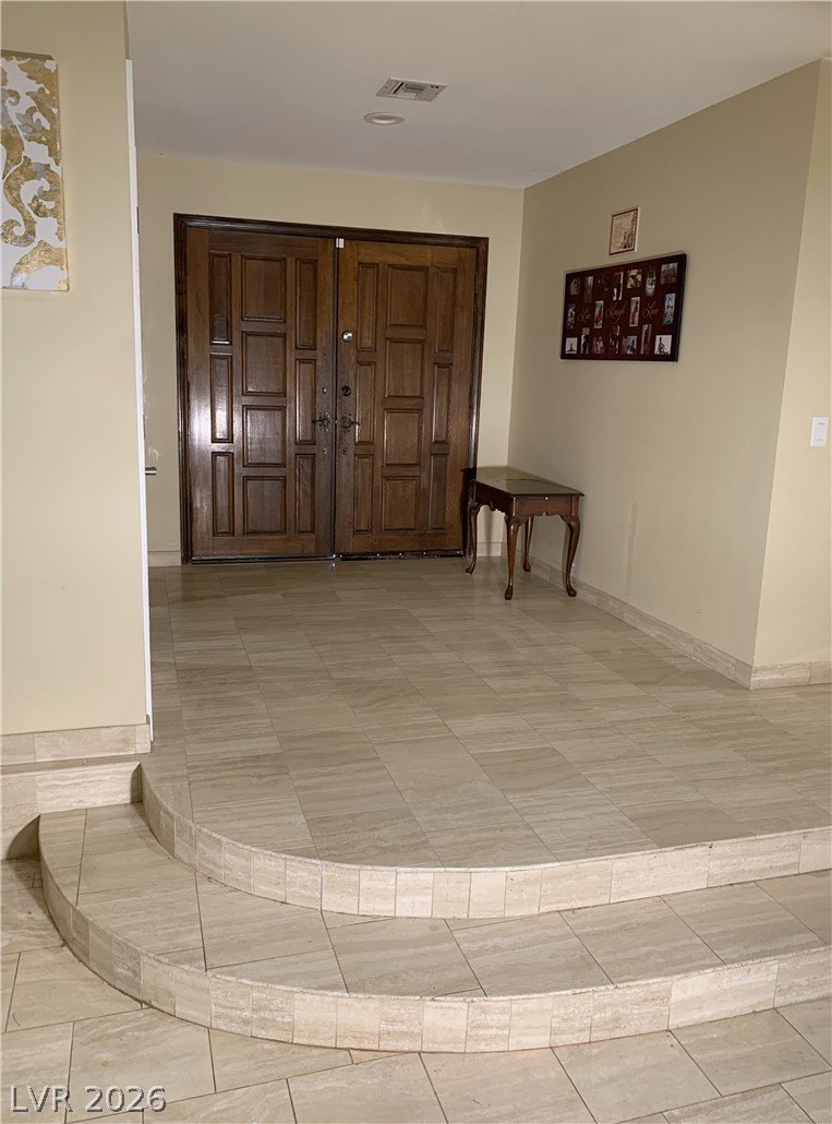 6010 Annie Oakley Drive Las Vegas NV 89120